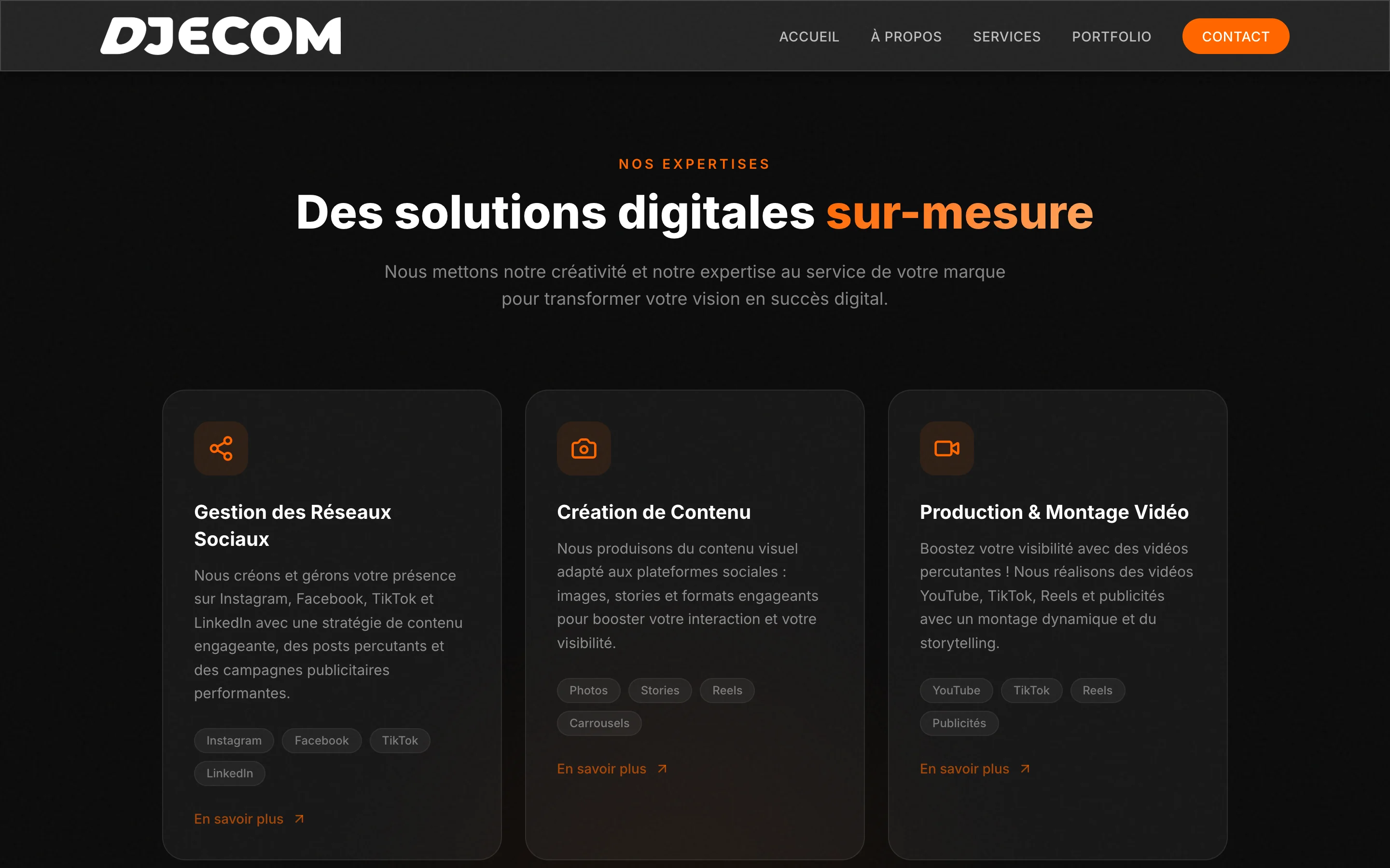 Capture du site Djecom : le titre « Des solutions digitales sur-mesure » et trois cartes de services sur fond sombre