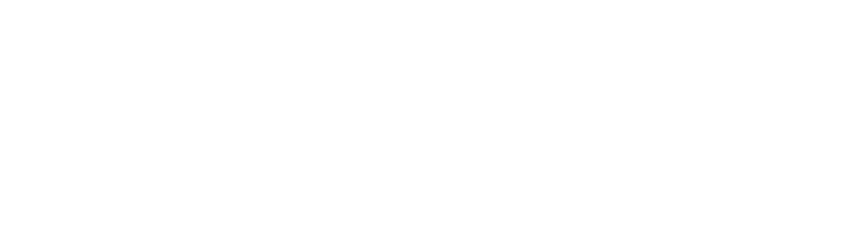 Logo Djecom : le nom en blanc, avec « Sports » dessous, sur fond corail
